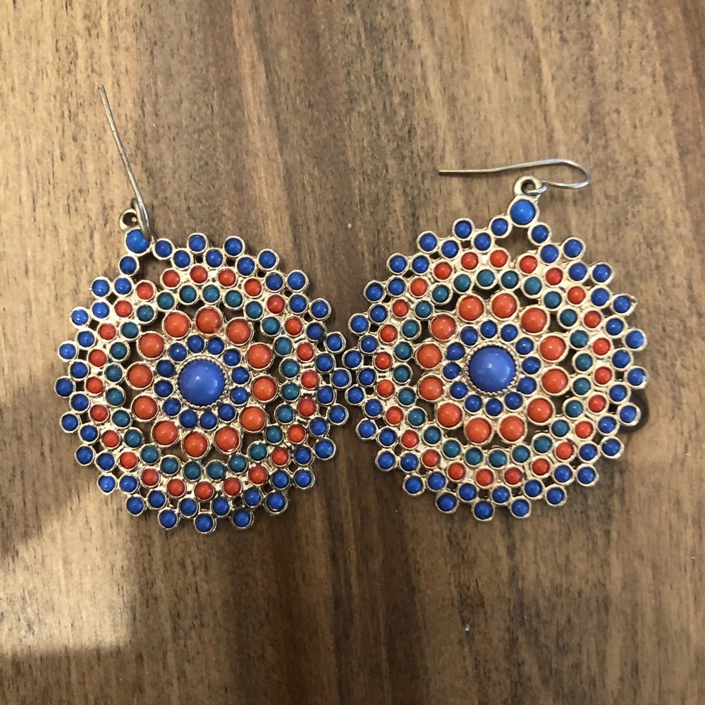 Earring bundle - Picture 3 of 3